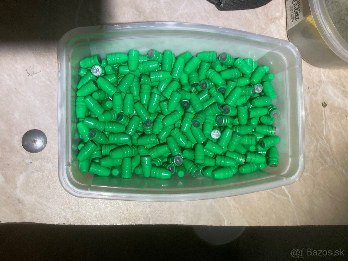 Elektrostaticka striekacia pištol MSW - 4