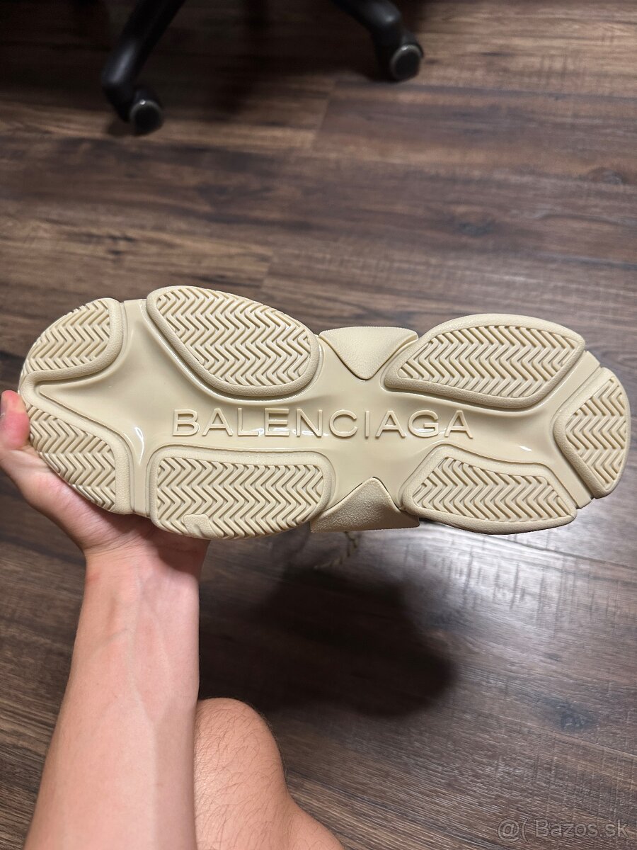 Balenciaga triple S - 4