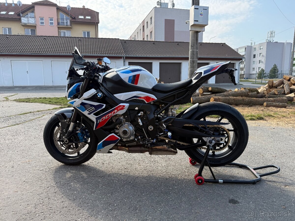 Bmw M1000r - 4