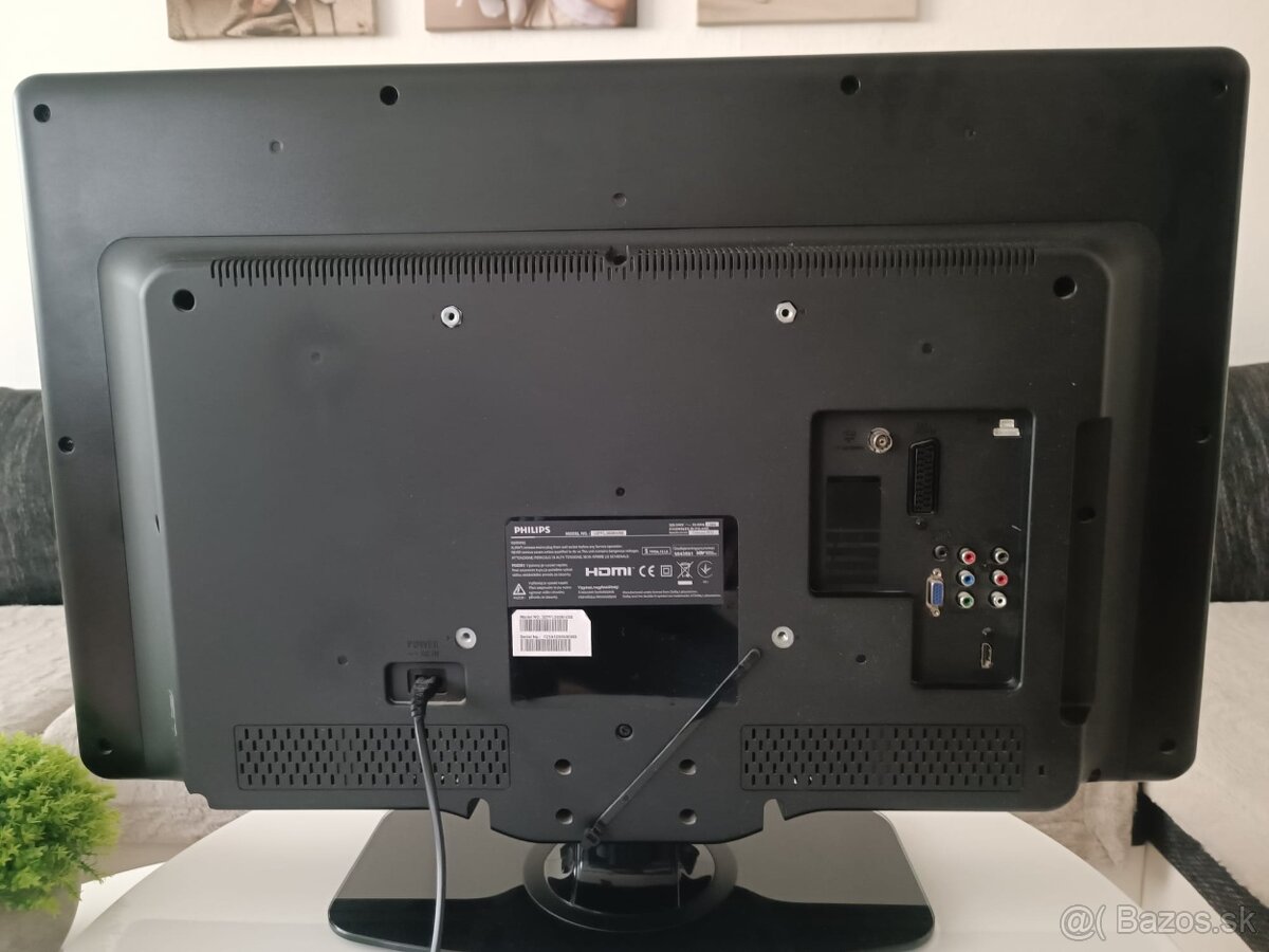 Televízor Philips 32 (81 cm) LCD TV - 4