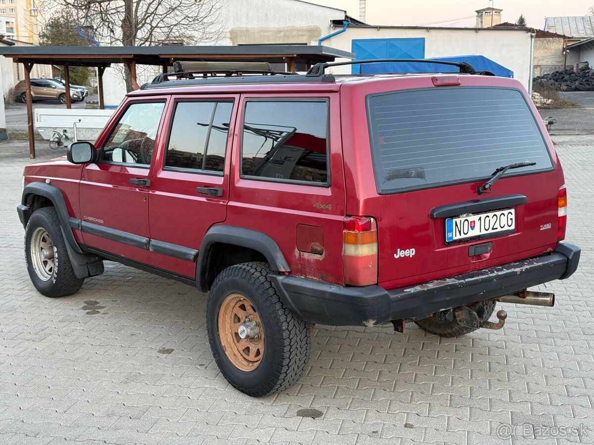Jeep Cherokee xj - 4
