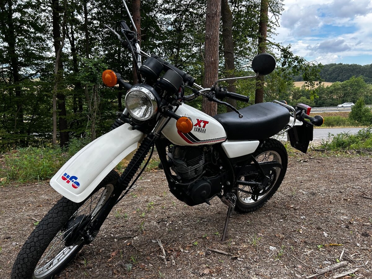 Predám Yamaha XT 250 - 4