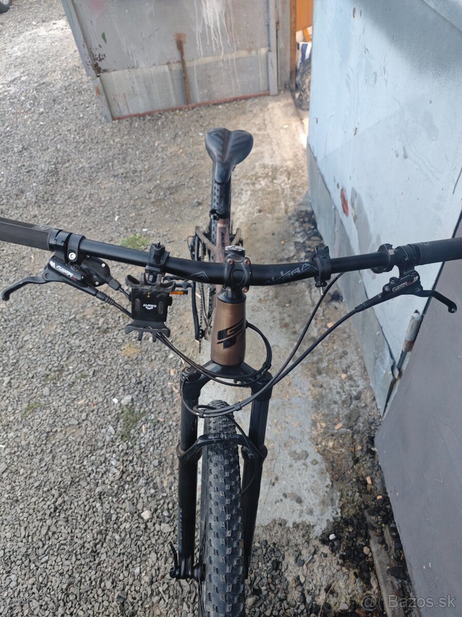 GT Avalanche Expert 29, - 4