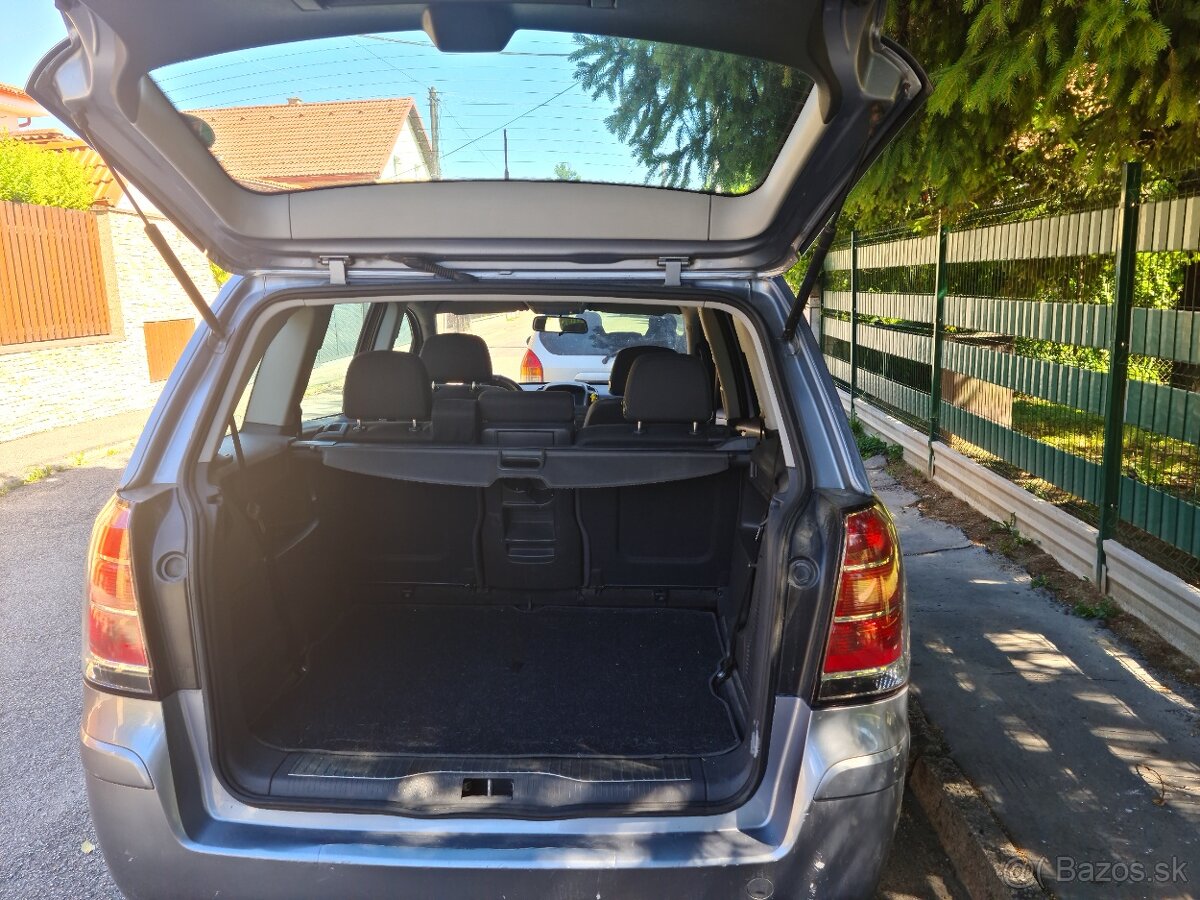 Opel Zafira - 4