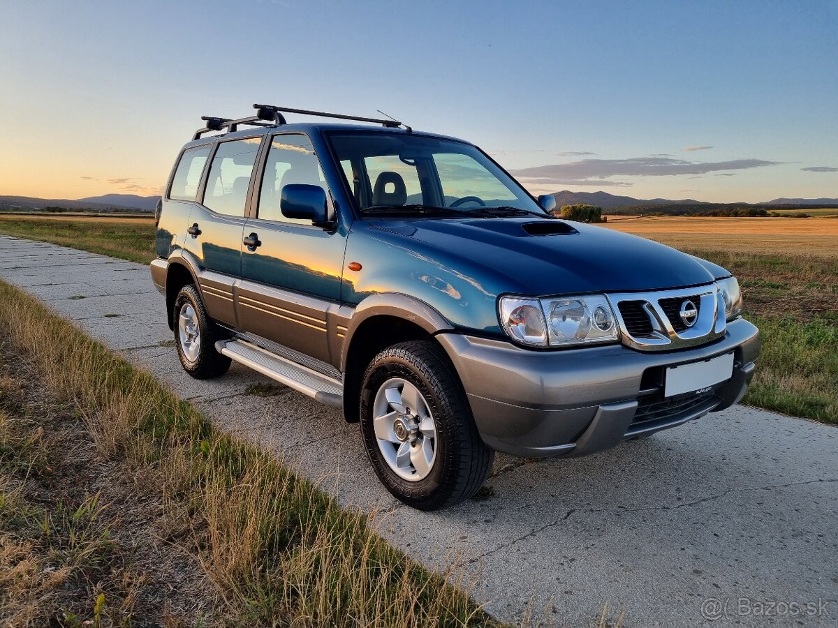 NISSAN TERRANO .. Top stav ...