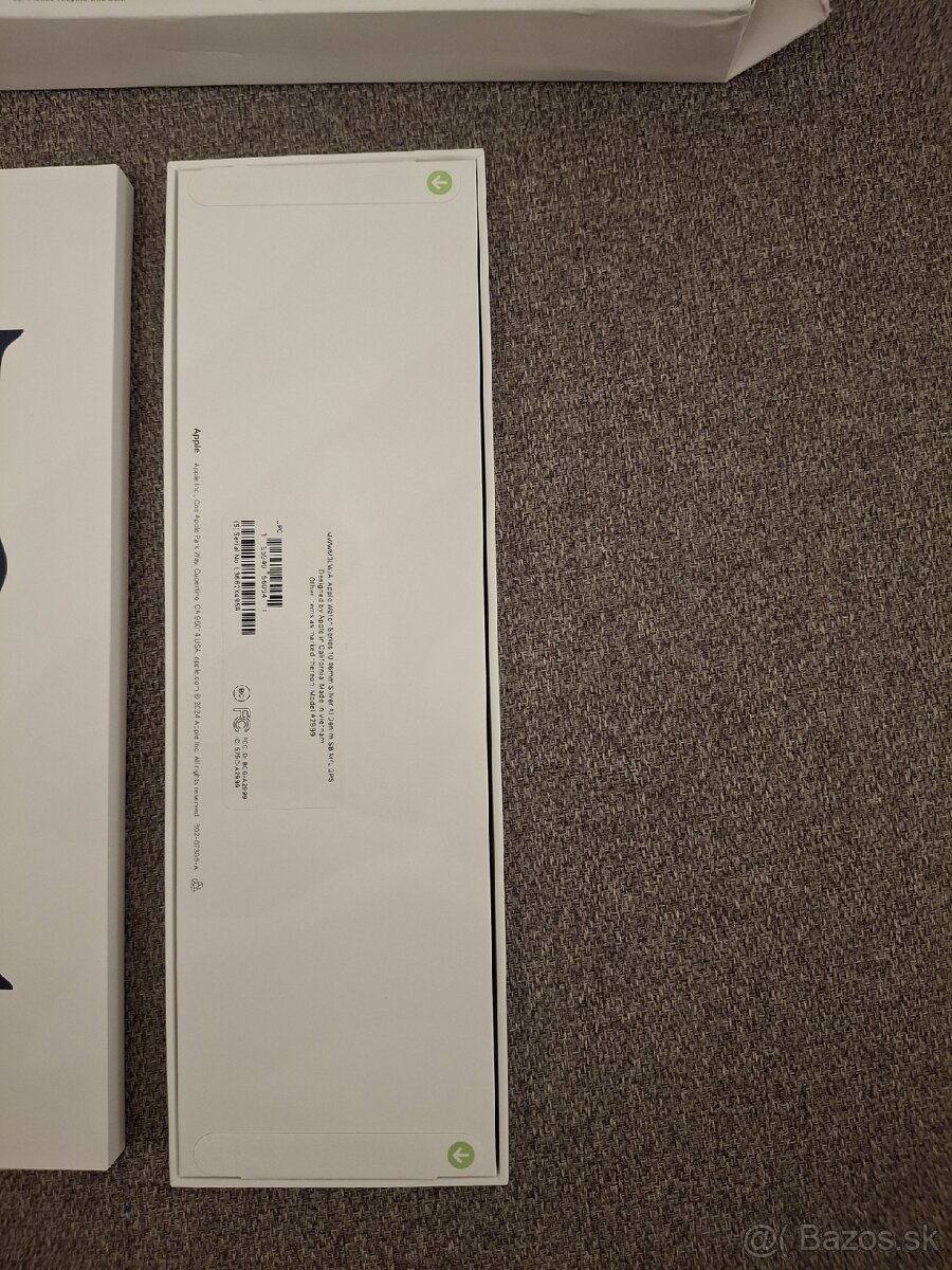 Apple watch series 10 - 4