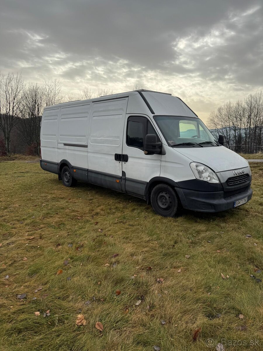 Obytná dodávka Iveco Daily - 4
