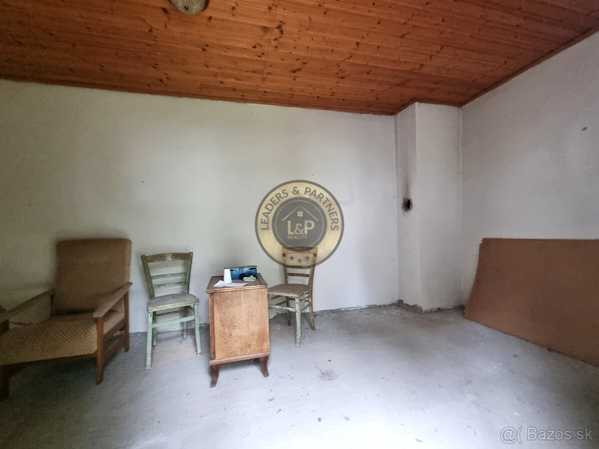 PREDAJ rodinný dom Ásvanyráró - 4