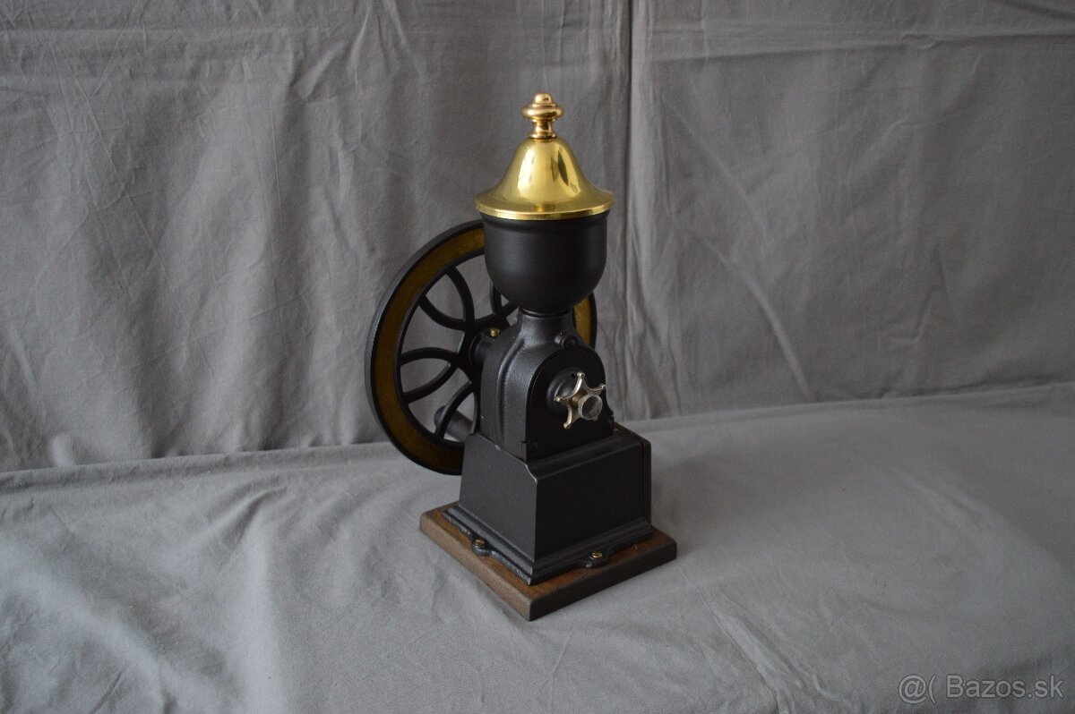 Mlynček na kávu Elma - 4