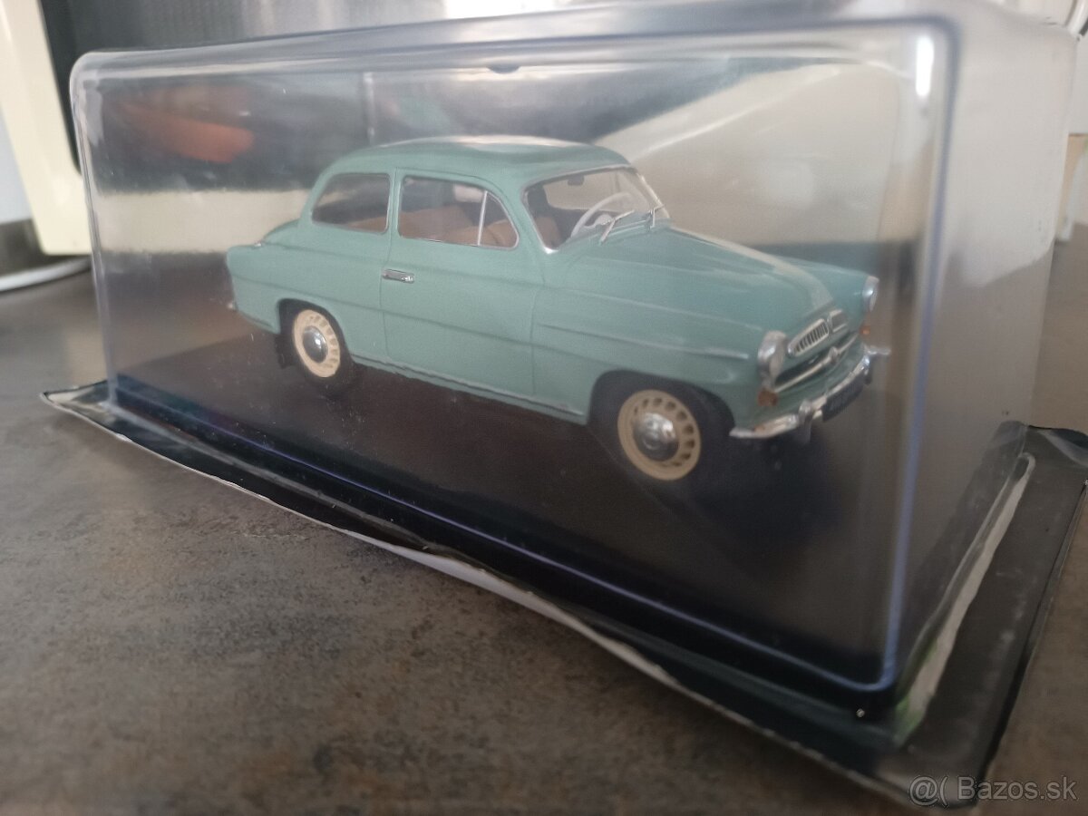 1:24 Škoda 440 Spartak 1955 - 4
