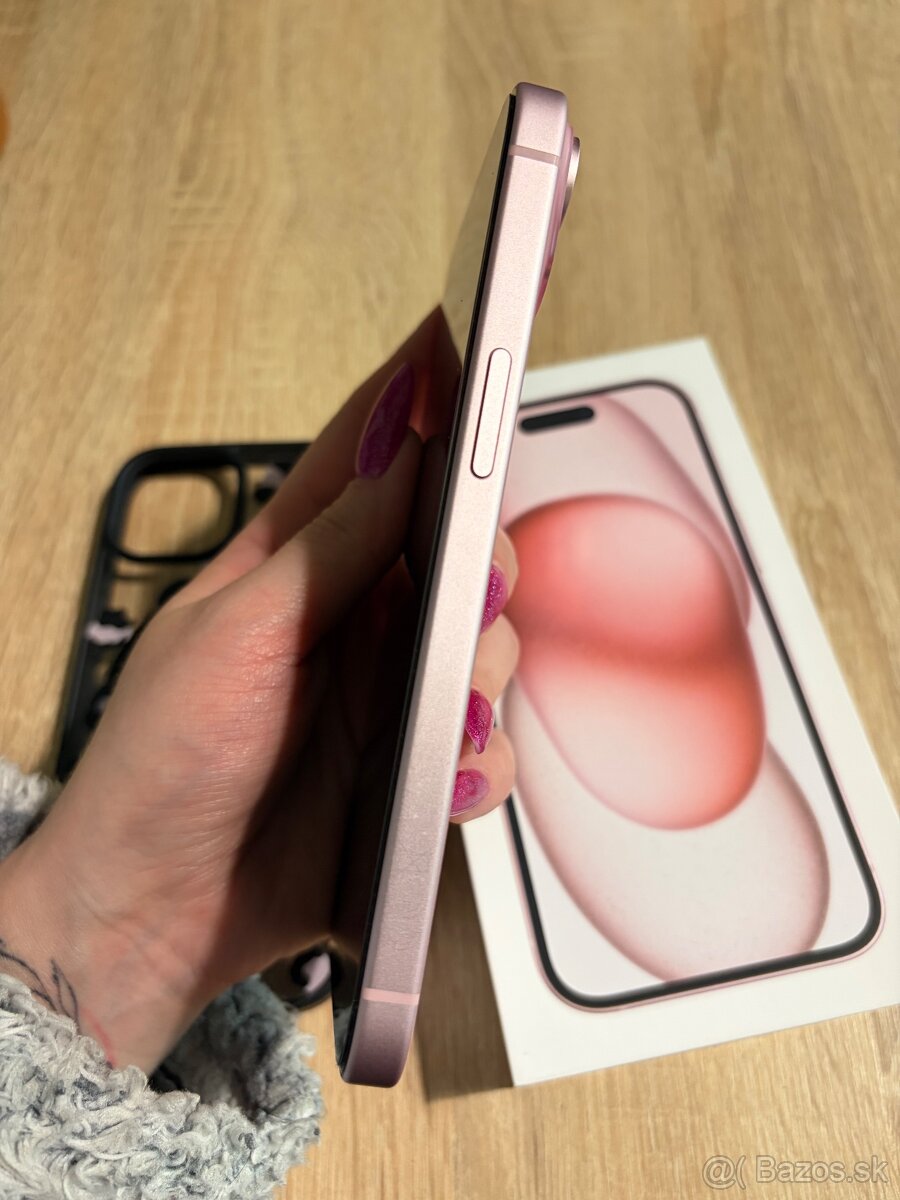 iPhone 15 128 GB ružový - 4