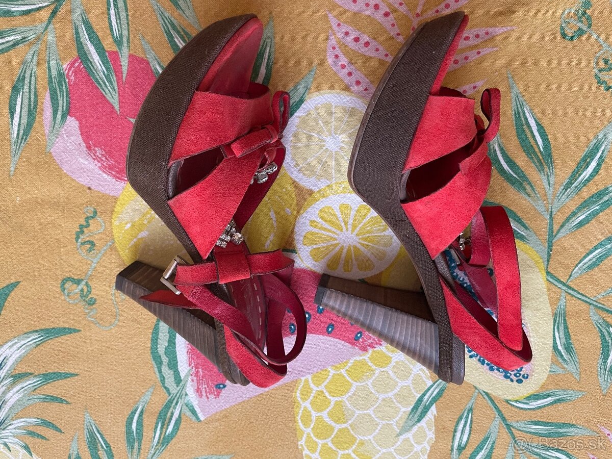 Dámske sandále a lodičky - 4