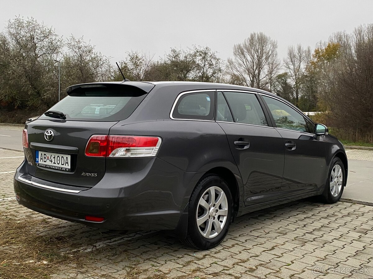 Toyota Avensis 1.8 benzin Sol - 4