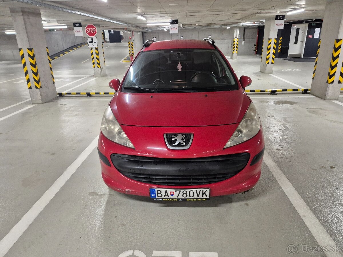 Predám Peugeot 207 SW (kombi) – 1.4 benzín, 54 kW - 4