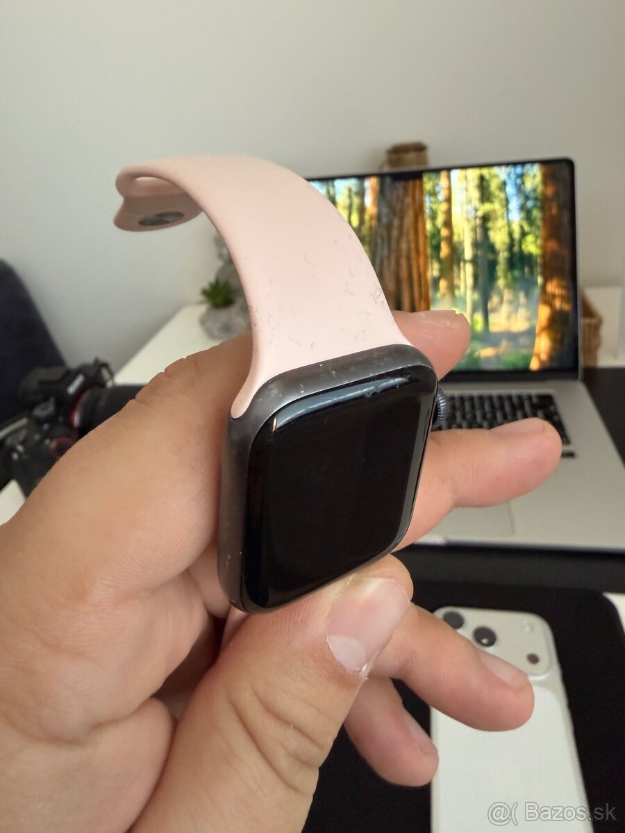 Apple Watch Series 5 40mm - 4
