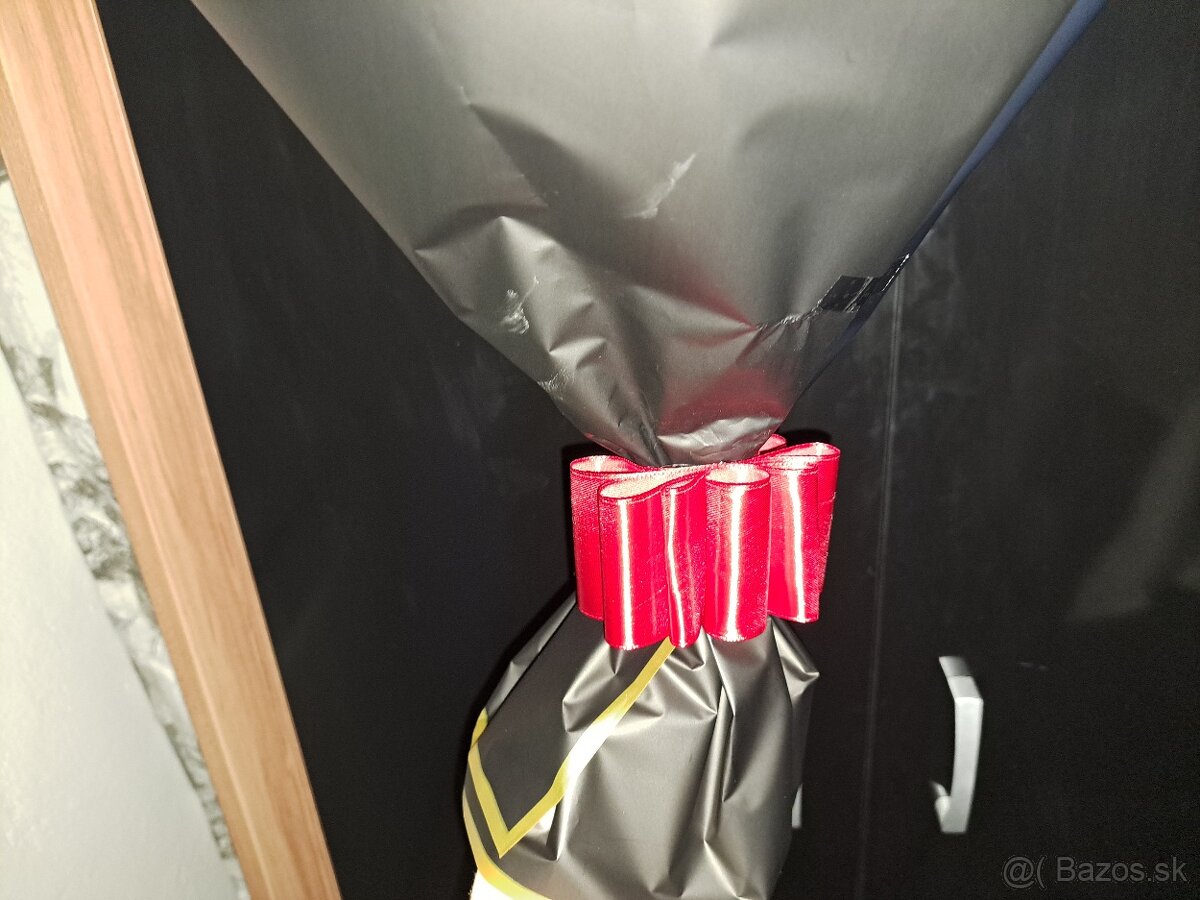 Veľká červená kytica - 4