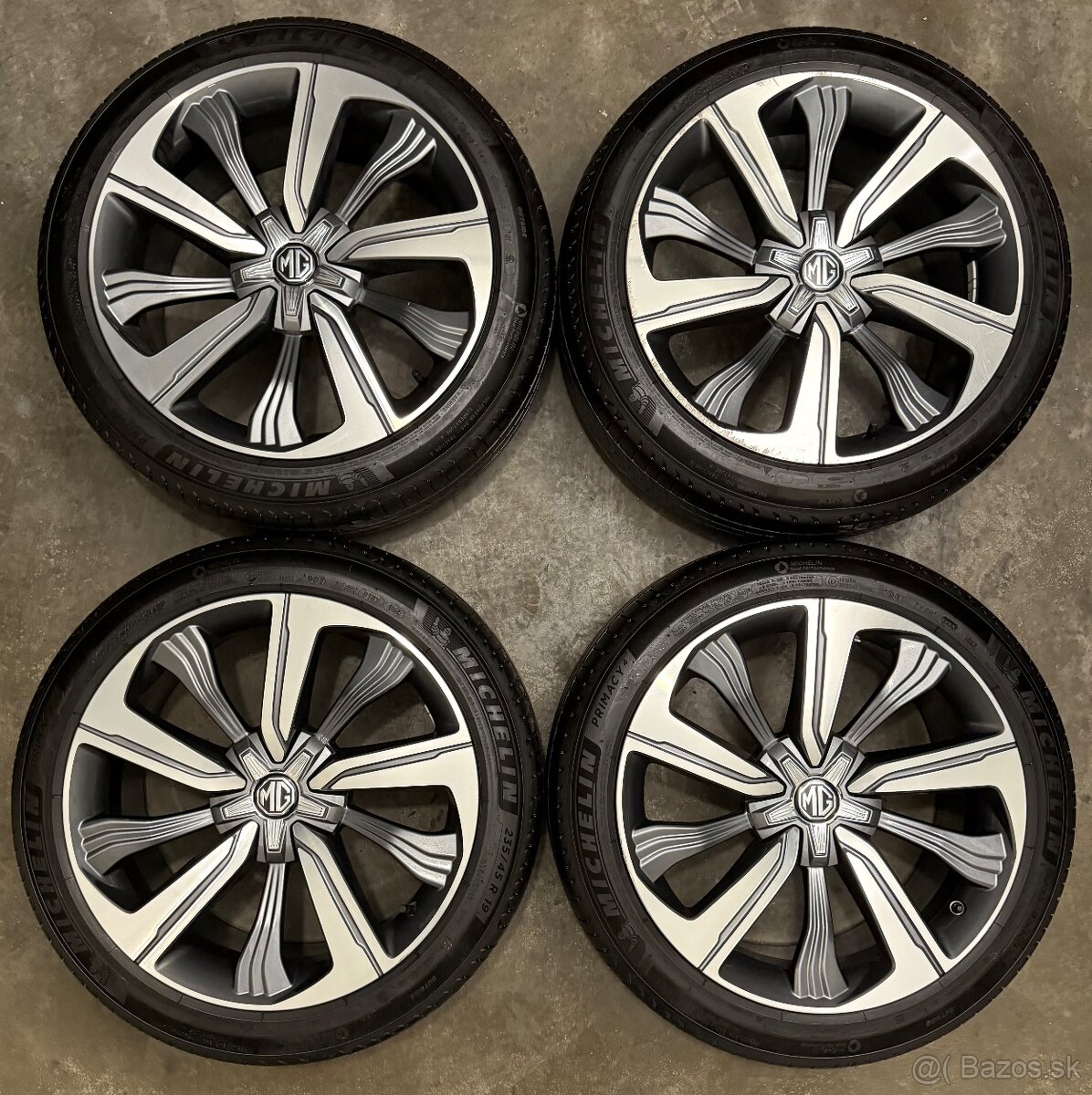 Letná sada 5x120 R19 , 235/45/19 MG Marvel - 4