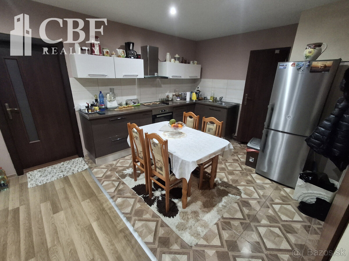 Znížená cena - Na predaj 3-izbový byt s balkónom v Rožňave, - 4