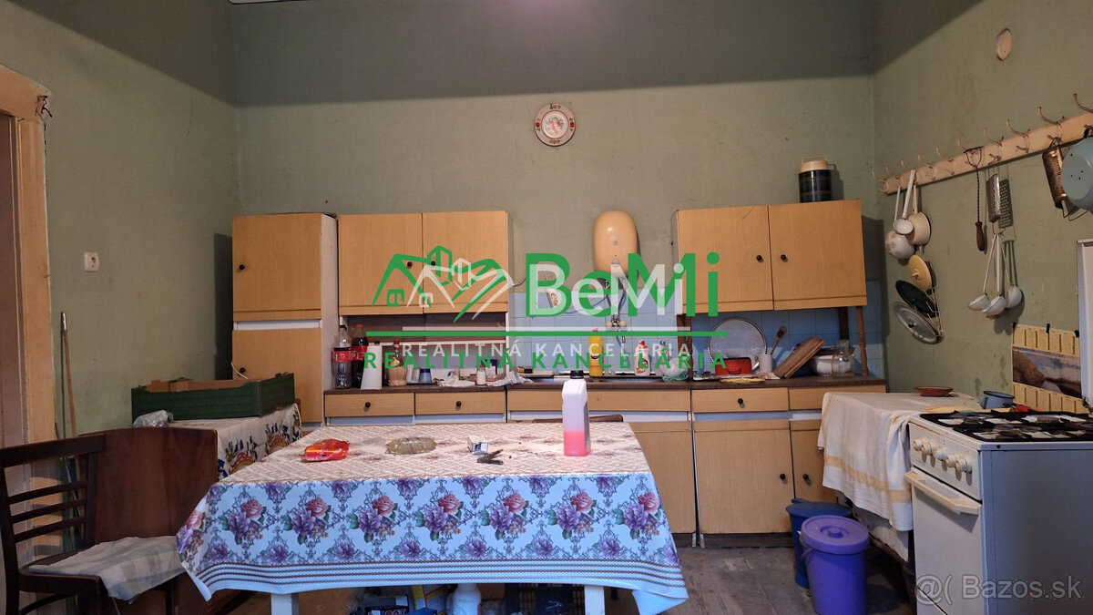 Rodinný dom v obci Gonc vhodný na podnikanie -NA PREDAJ - 4