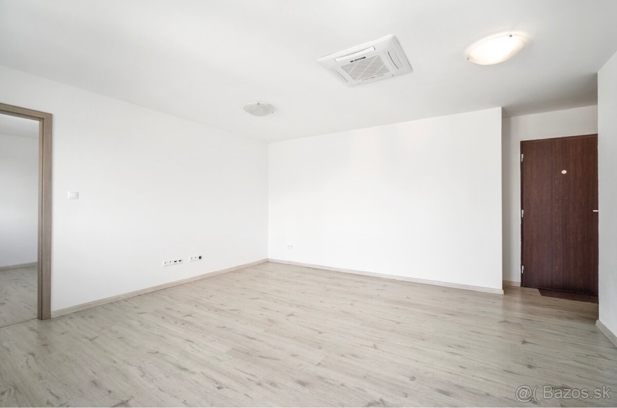 Štýlový 2-izbový byt v Ciferi - NA PREDAJ - 4