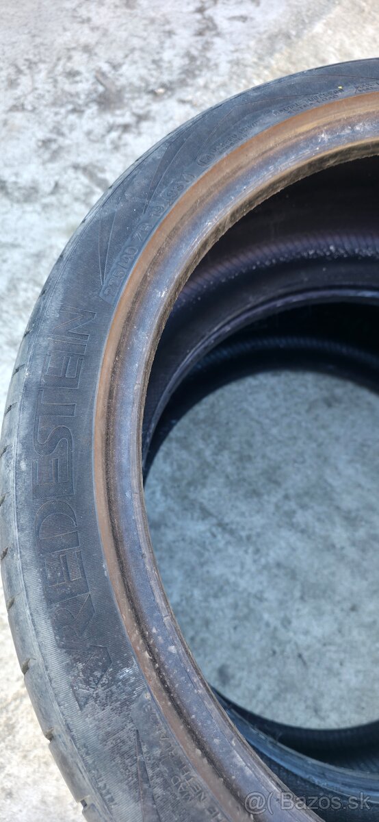 225/40 r19 letné 2ks - 4