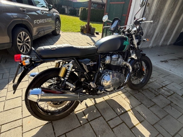 Royal Enfield Interceptor 650 Twin - 4
