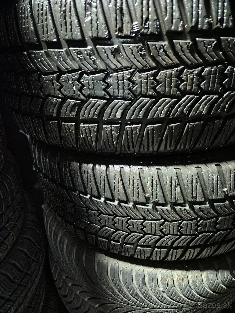 Predam zimne pneu 4x 205/55R16 Sava - 4