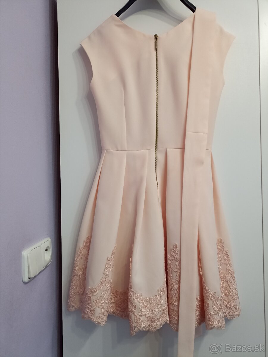 Krátke spoločenské šaty - 4