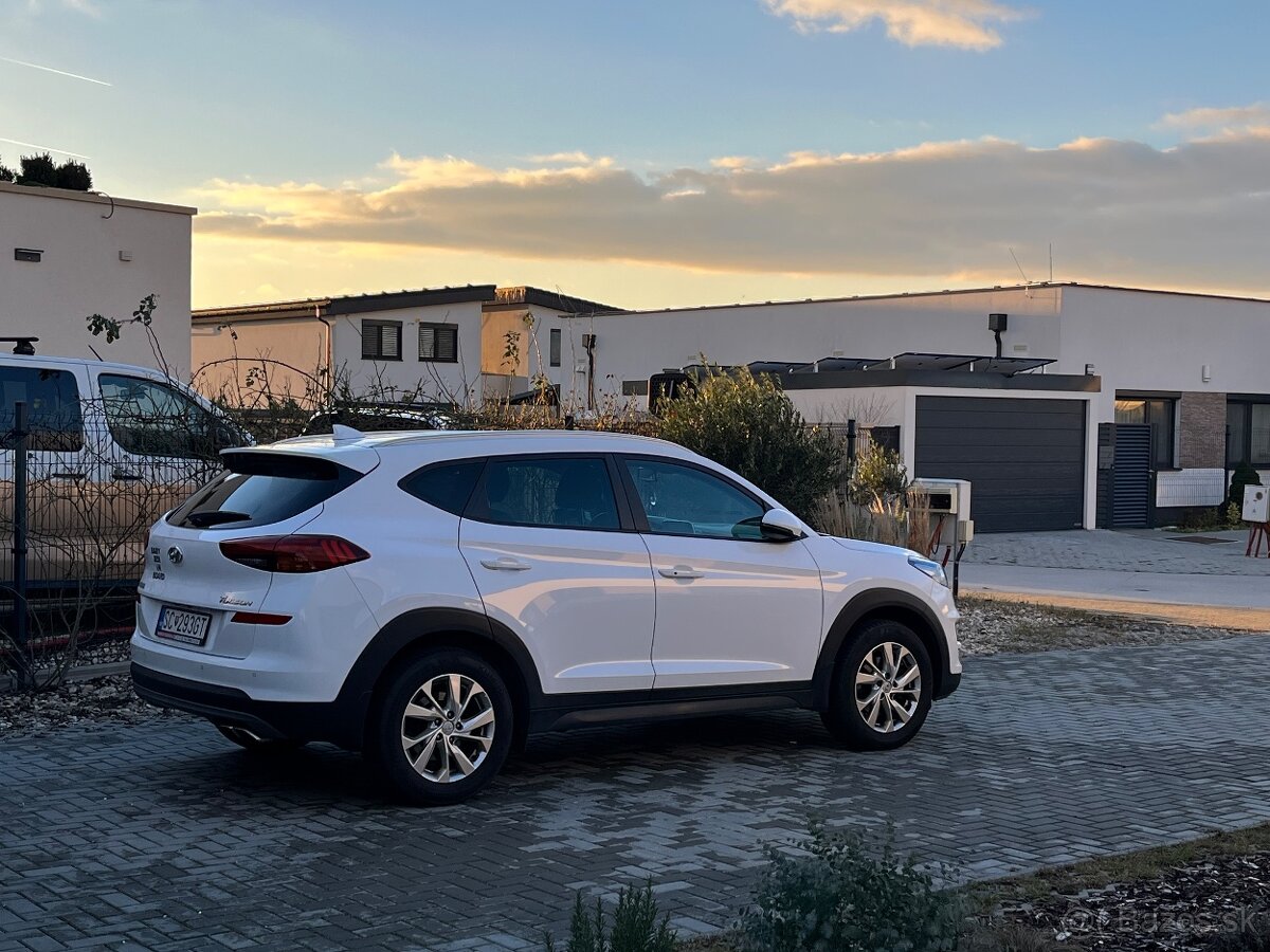 Hyundai TUCSON 2019/1,6 Diesel, automat - 4