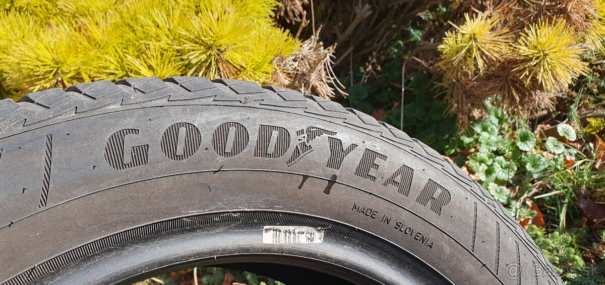 GOODYEAR , ZIMNE, CELOROCNE, 185/60 R15 - 4