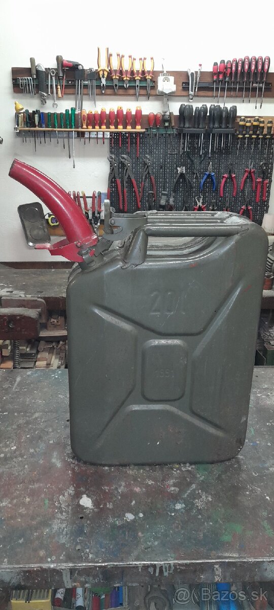 Plechová bandaska kanister. - 4