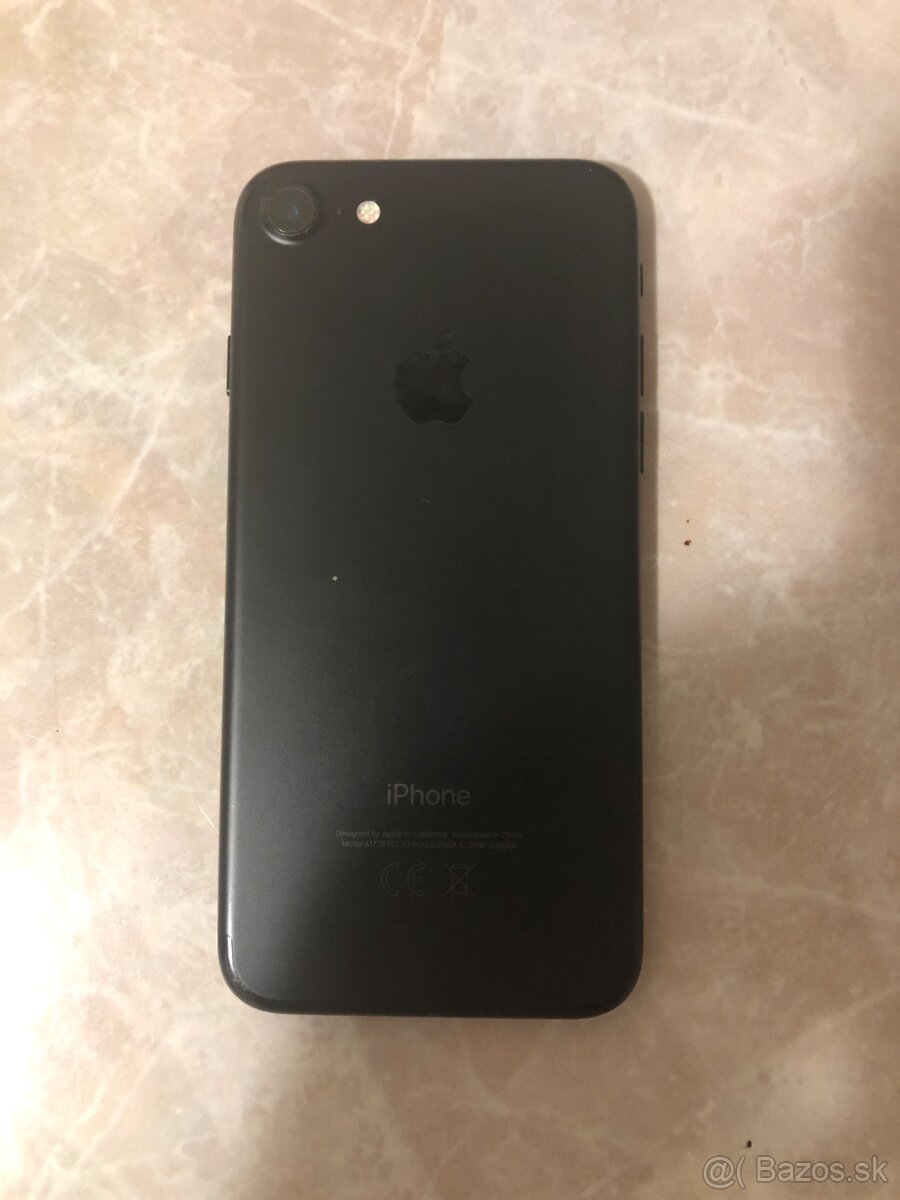 iPhone 7 / 128GB Black Pekný stav - 4