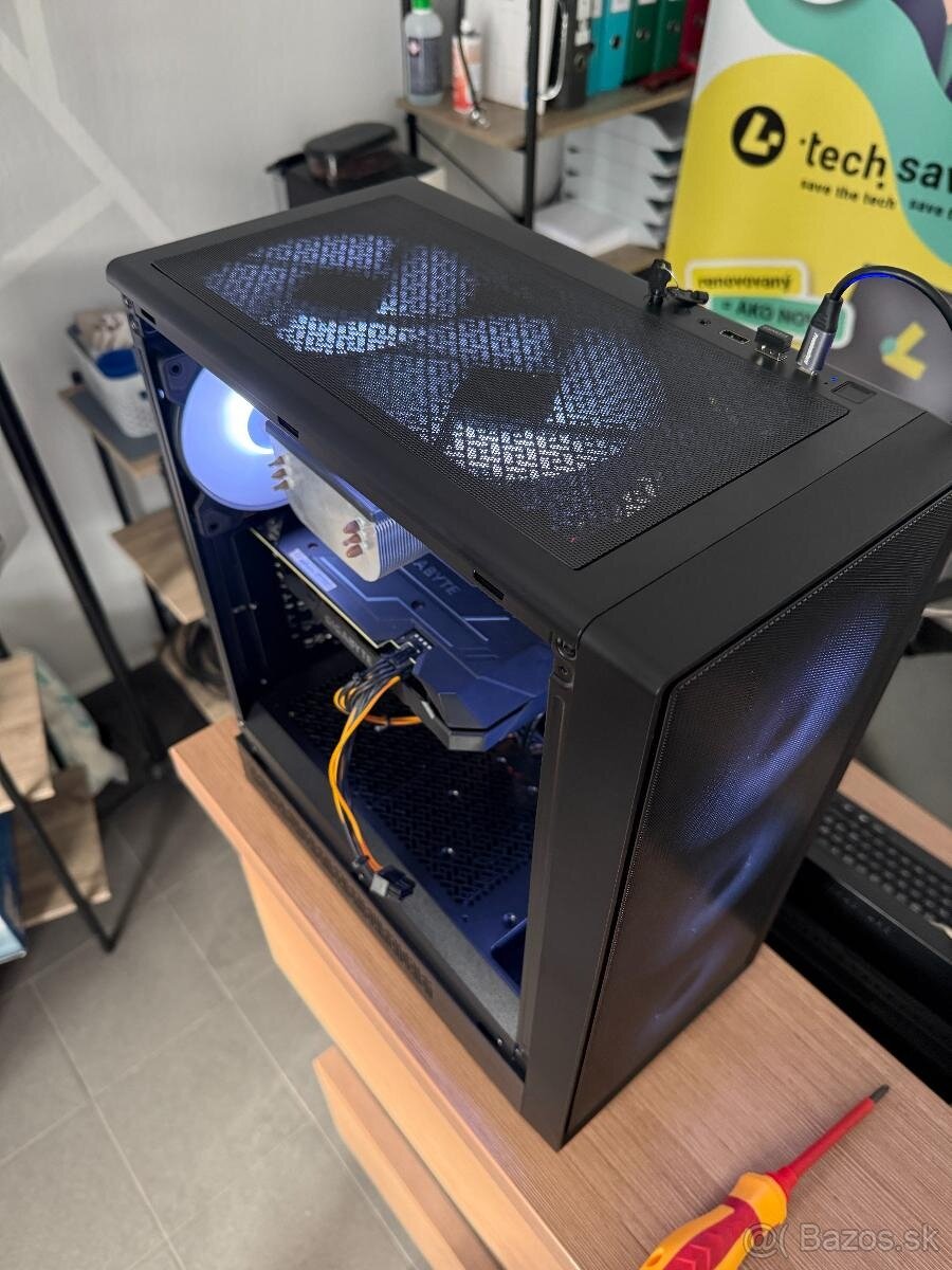 Starší herný PC - 4