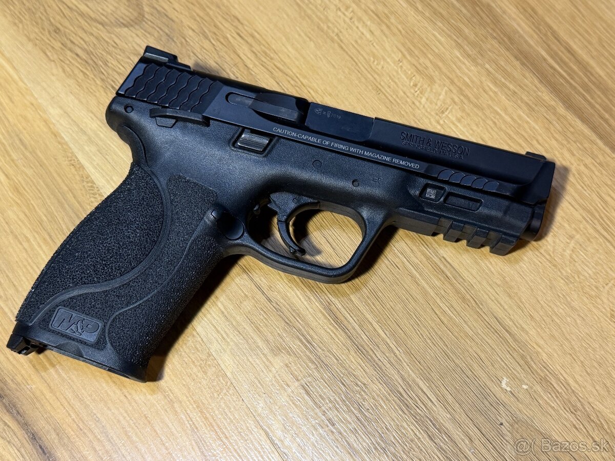SMITH & WESSON M&P 9mm M2.0 - 4