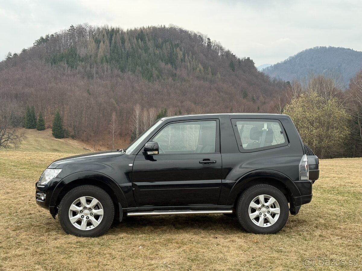 Pajero 3,2 DI-D,5 A/T, Invite 3dv. - 4