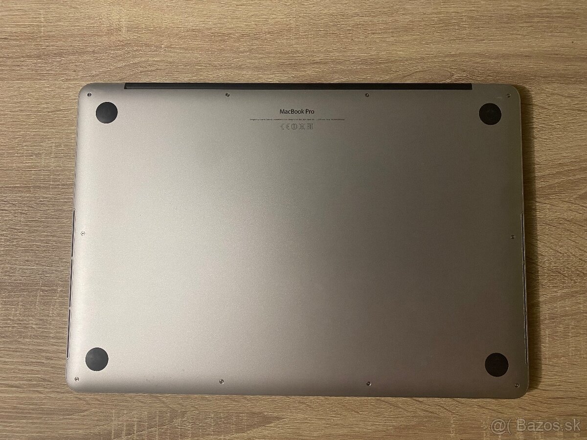 MacBook Pro 15inch 2014 / 16/256GB Silver TOP stav - 4