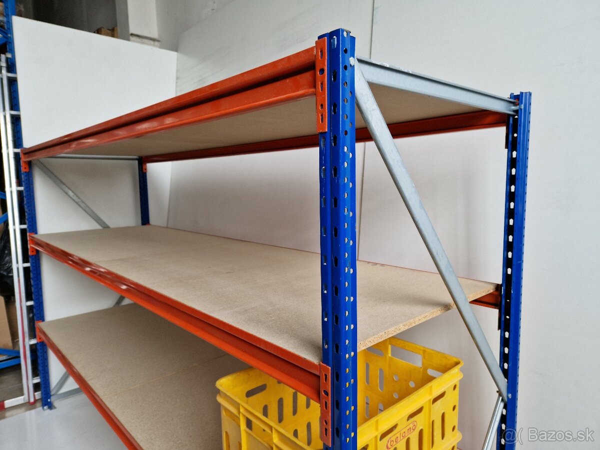 Priemyselný policovy regal. - 4