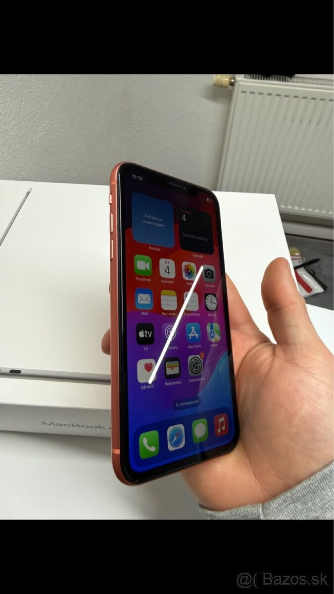 iPhone XR 64Gb - 4