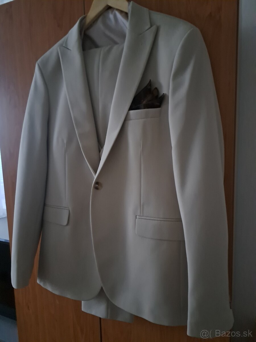 Pánsky oblek - 4