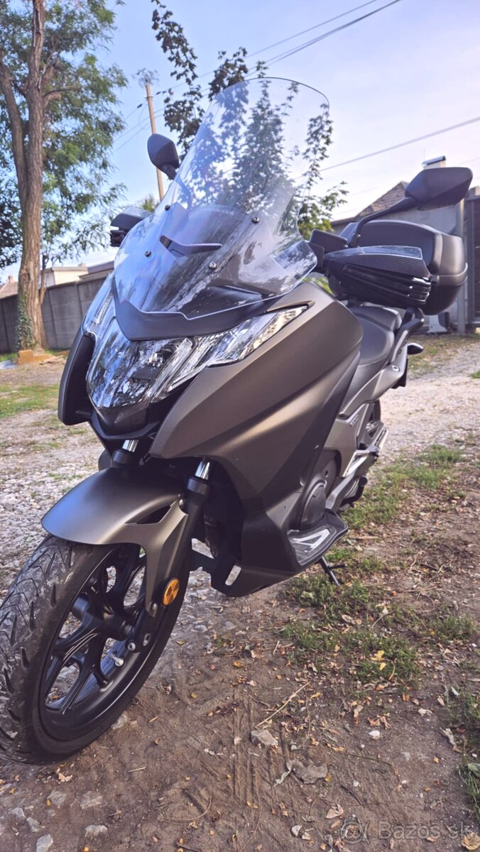 Honda Integra NC750D RC89 - 4