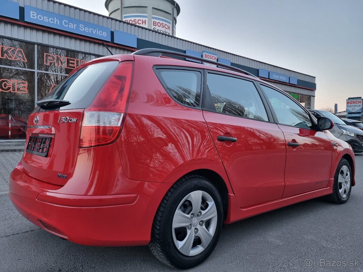 ===Hyundai i30 CW=== - 4