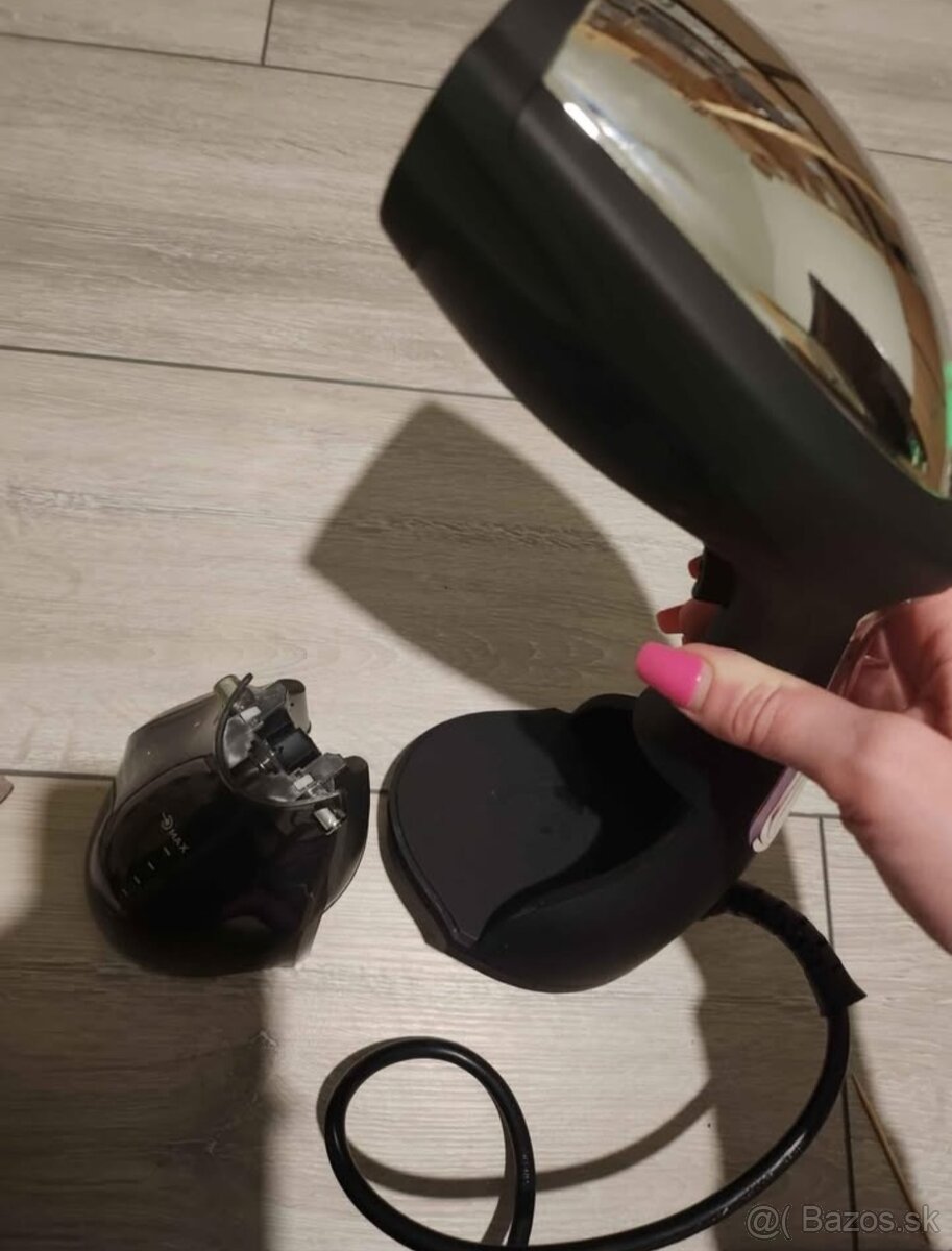 Ručný naparovač Steamone - 4