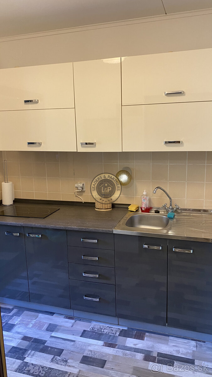 Na predaj - CHATA - Domaša Eva - 4