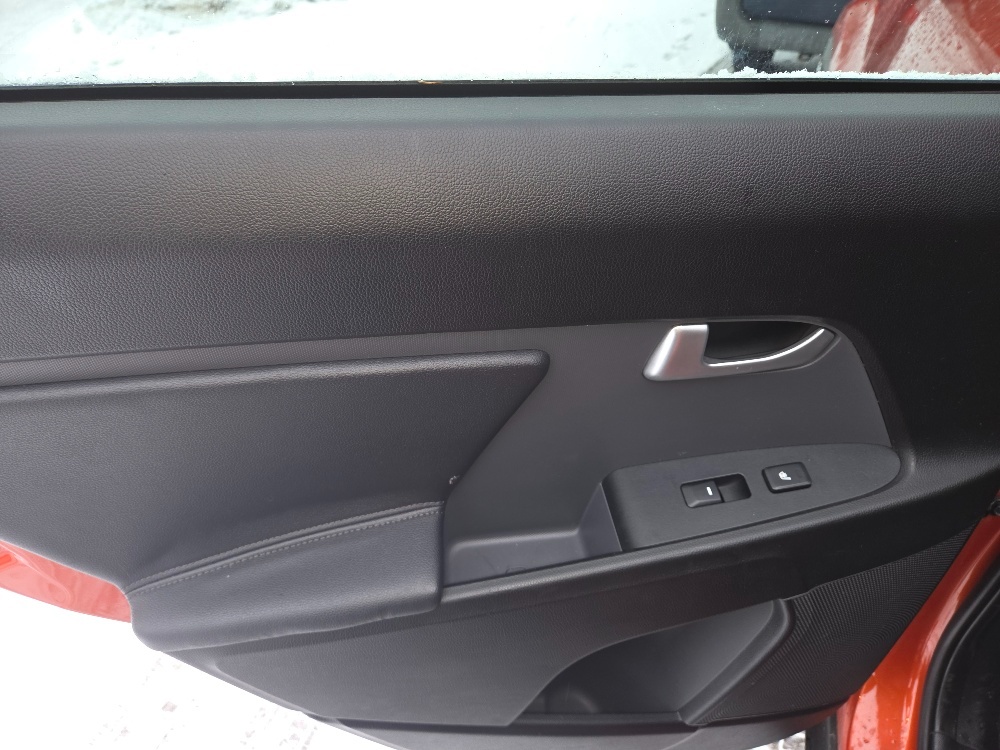 Predám Kia Sportage 2,0 CRDI 4x4 - 4