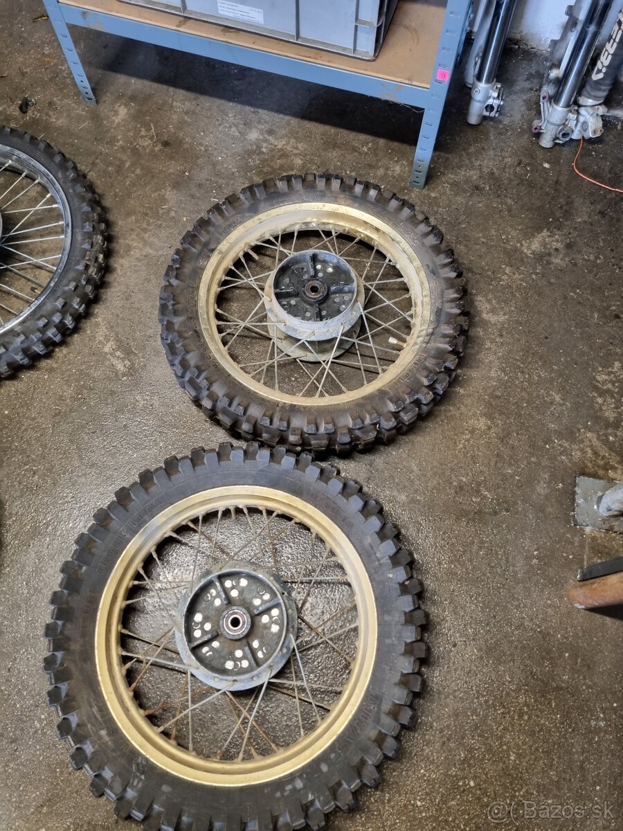 Kolesá yamaha xt 600 - 4