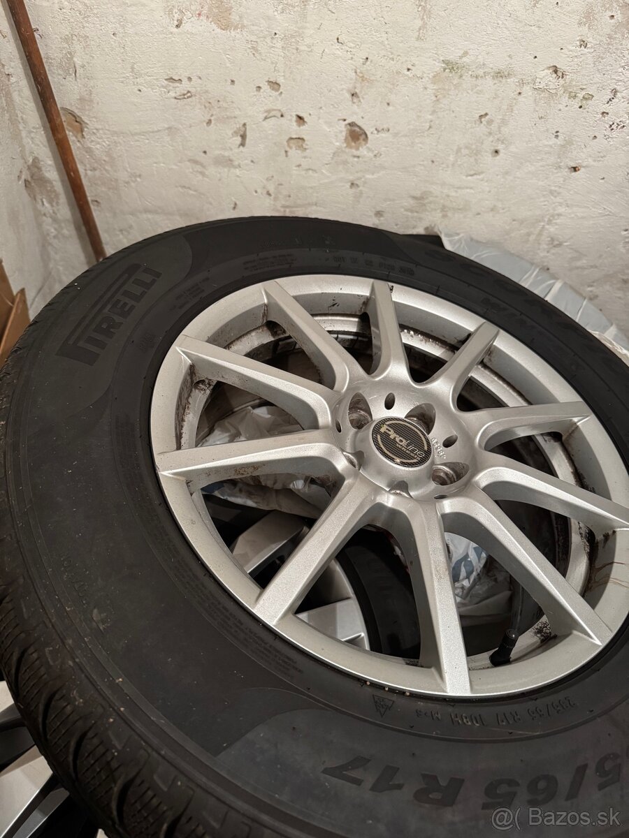 Pirelli Scorpion Winter 235/65 R17 - 4