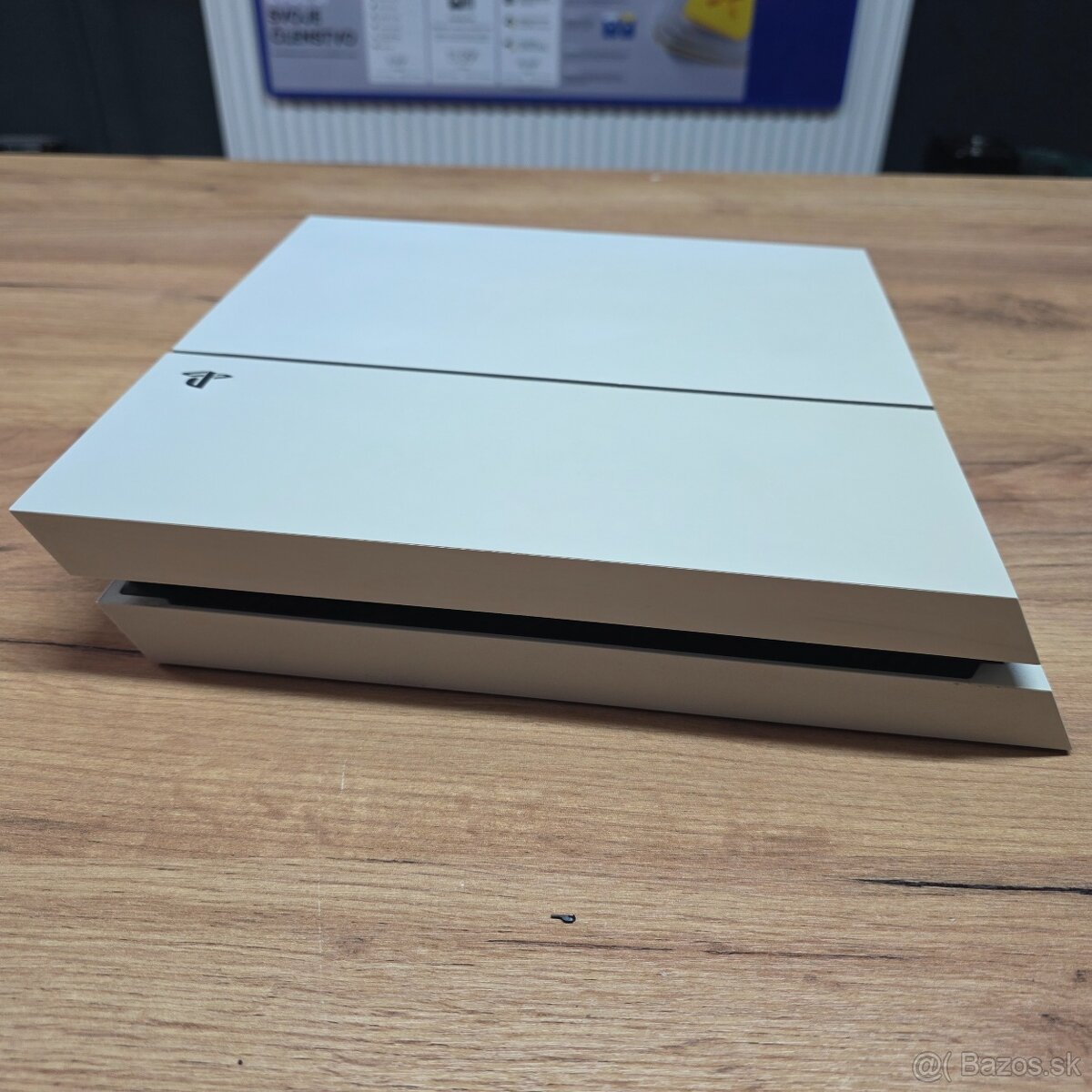 Playstation 4 - 500GB white - 4