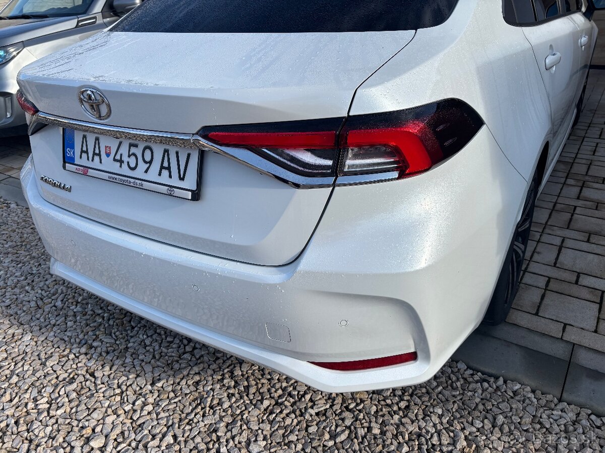 Toyota Corolla 1,5, 92 kW Style + Tech - 4