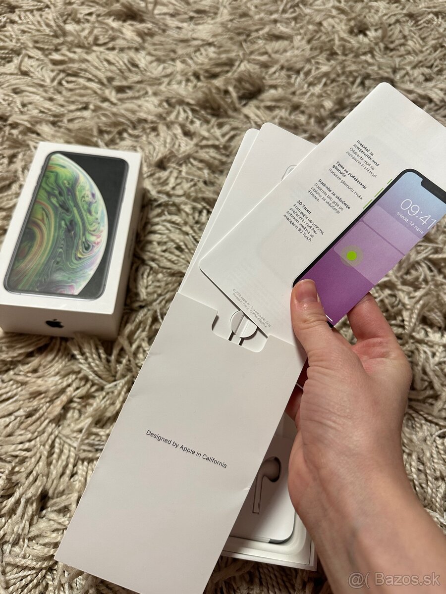 Apple iPhone XS 256GB Space Gray - 4