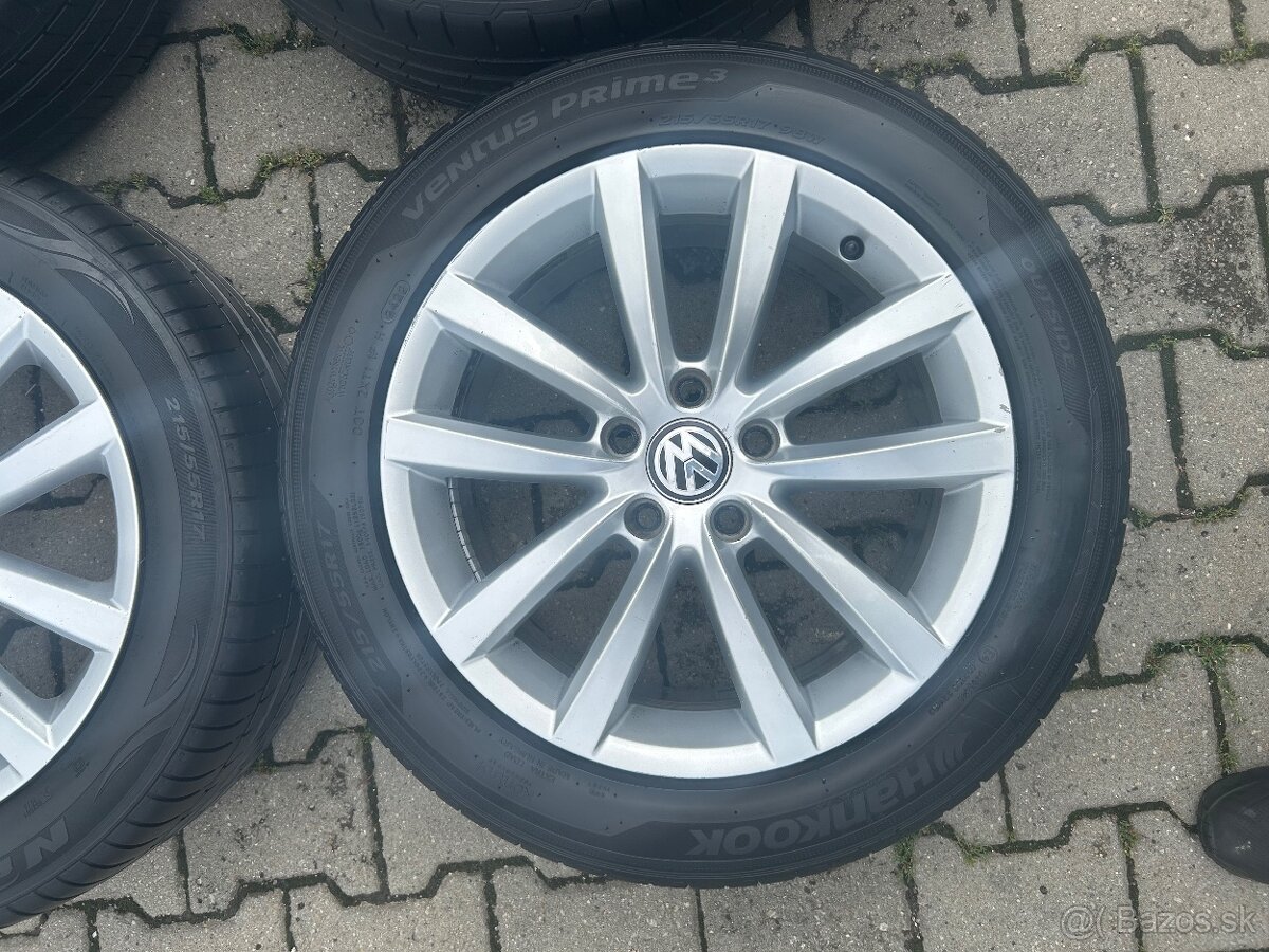 5x112 r17 215 55 r17 Vw Passat - 4